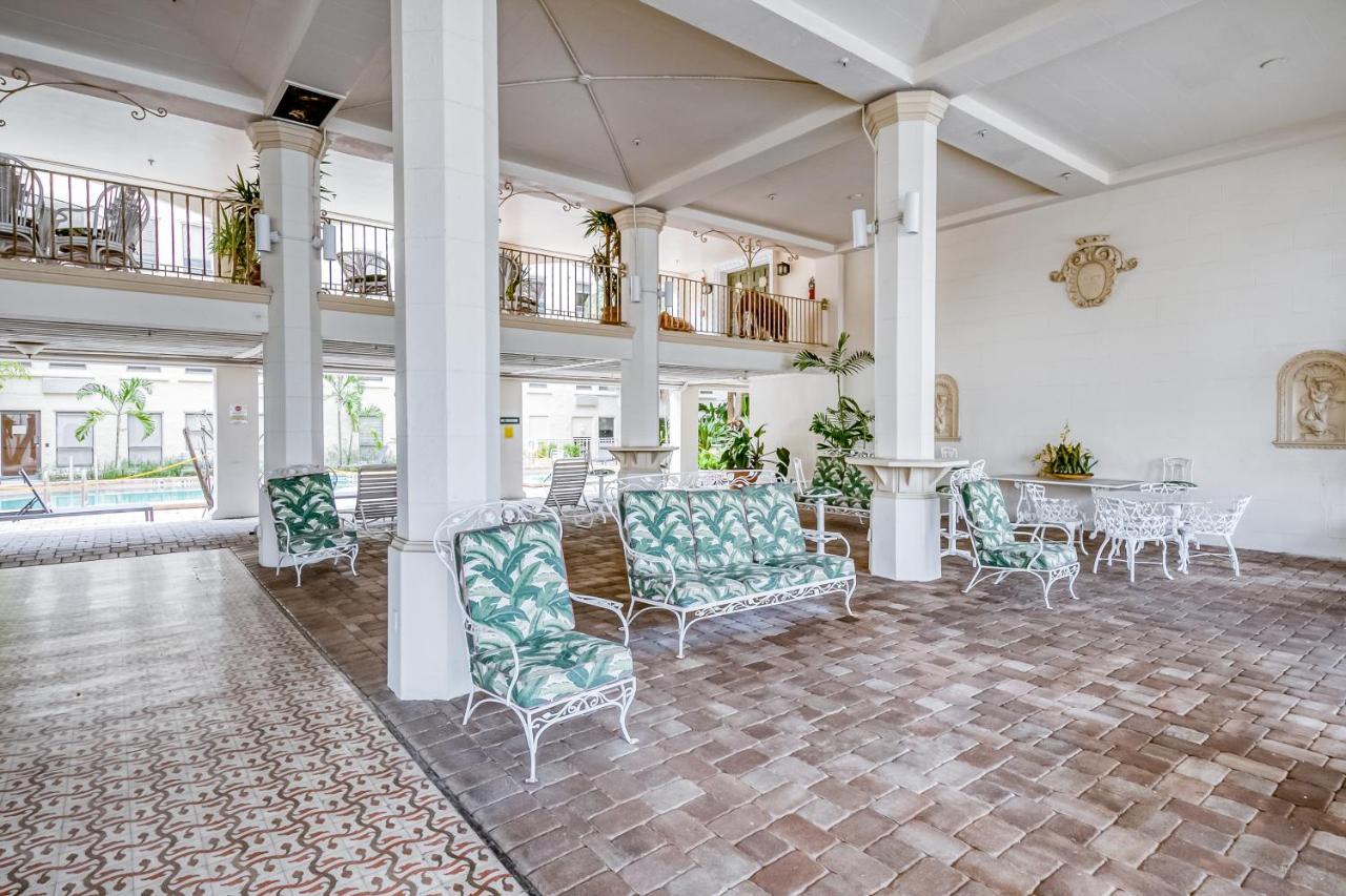 Palm Beach Hotel & Sunrise Cottage Buitenkant foto