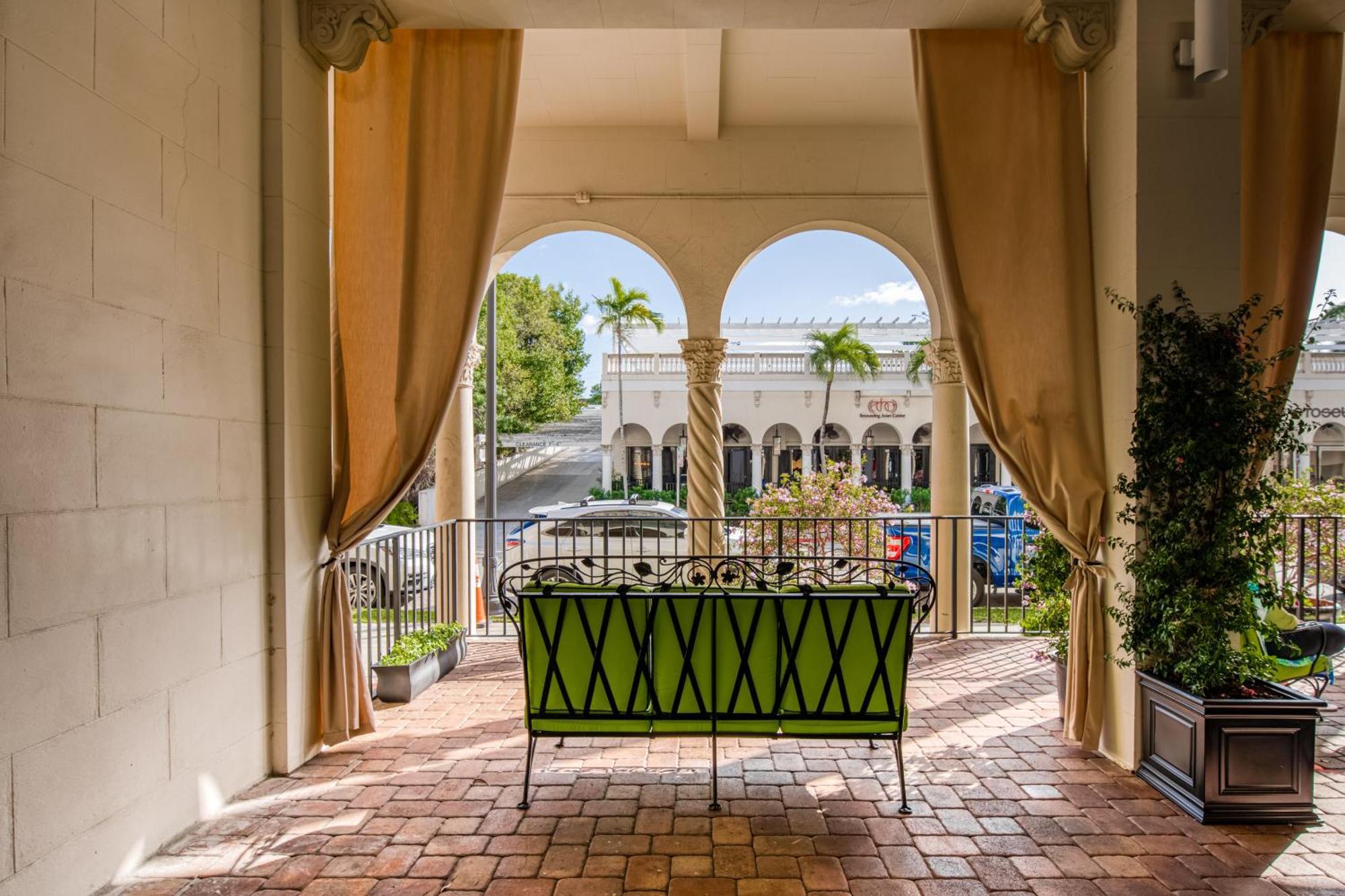Palm Beach Hotel & Sunrise Cottage Kamer foto