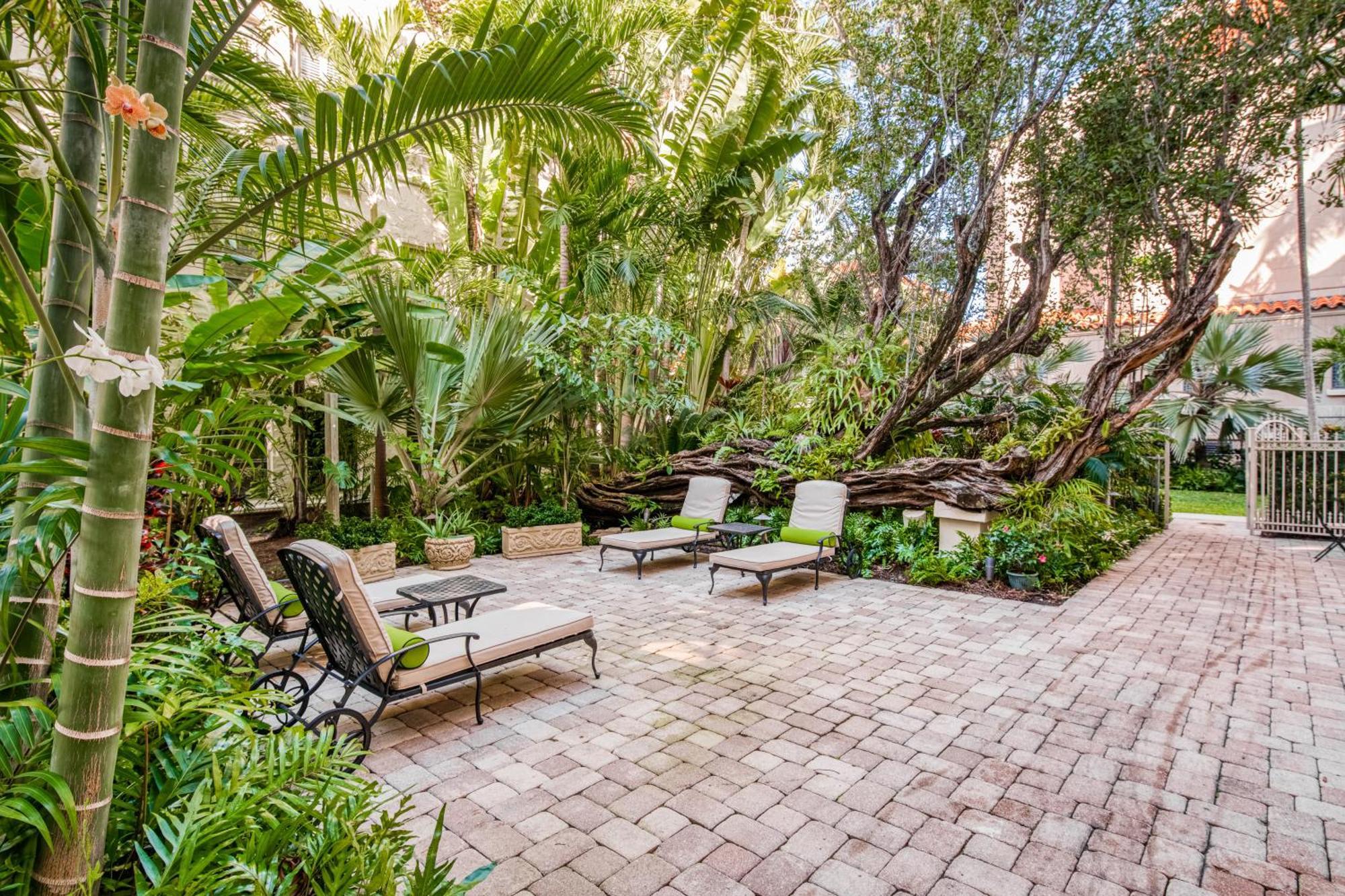 Palm Beach Hotel & Sunrise Cottage Kamer foto